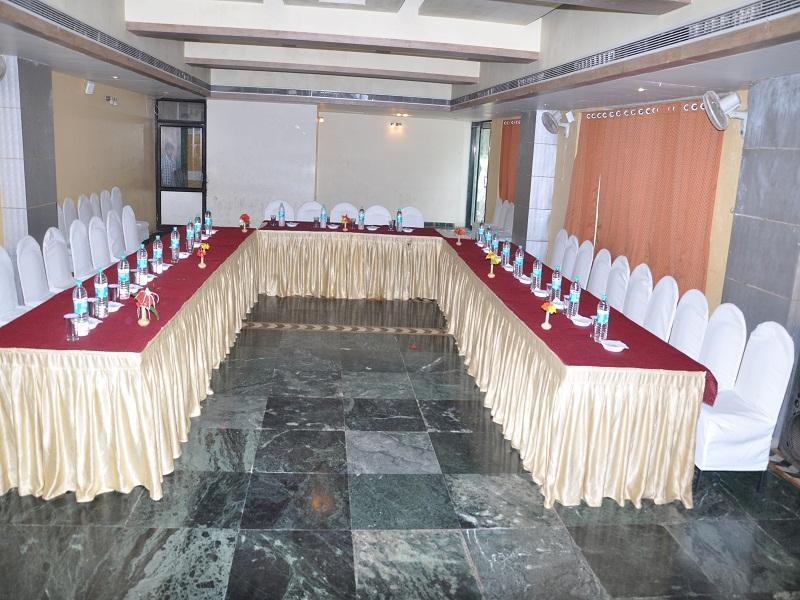 Leo Resorts Junagadh Exterior foto